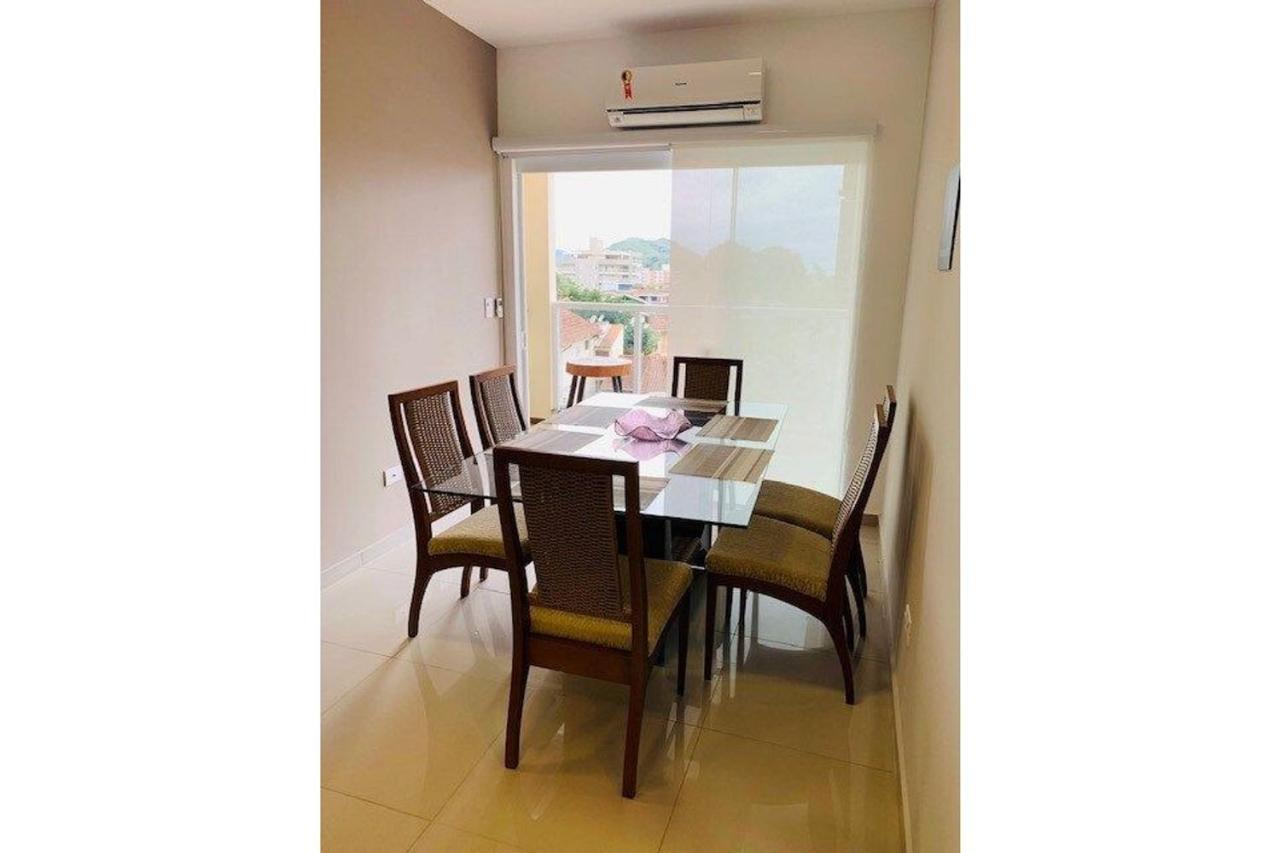 Apto Excelente C/Ar, Varanda Gourmet E Piscina 乌巴图巴 外观 照片